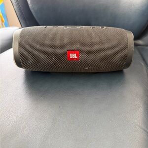 JBL Flip Portable Bluetooth Speaker – Black